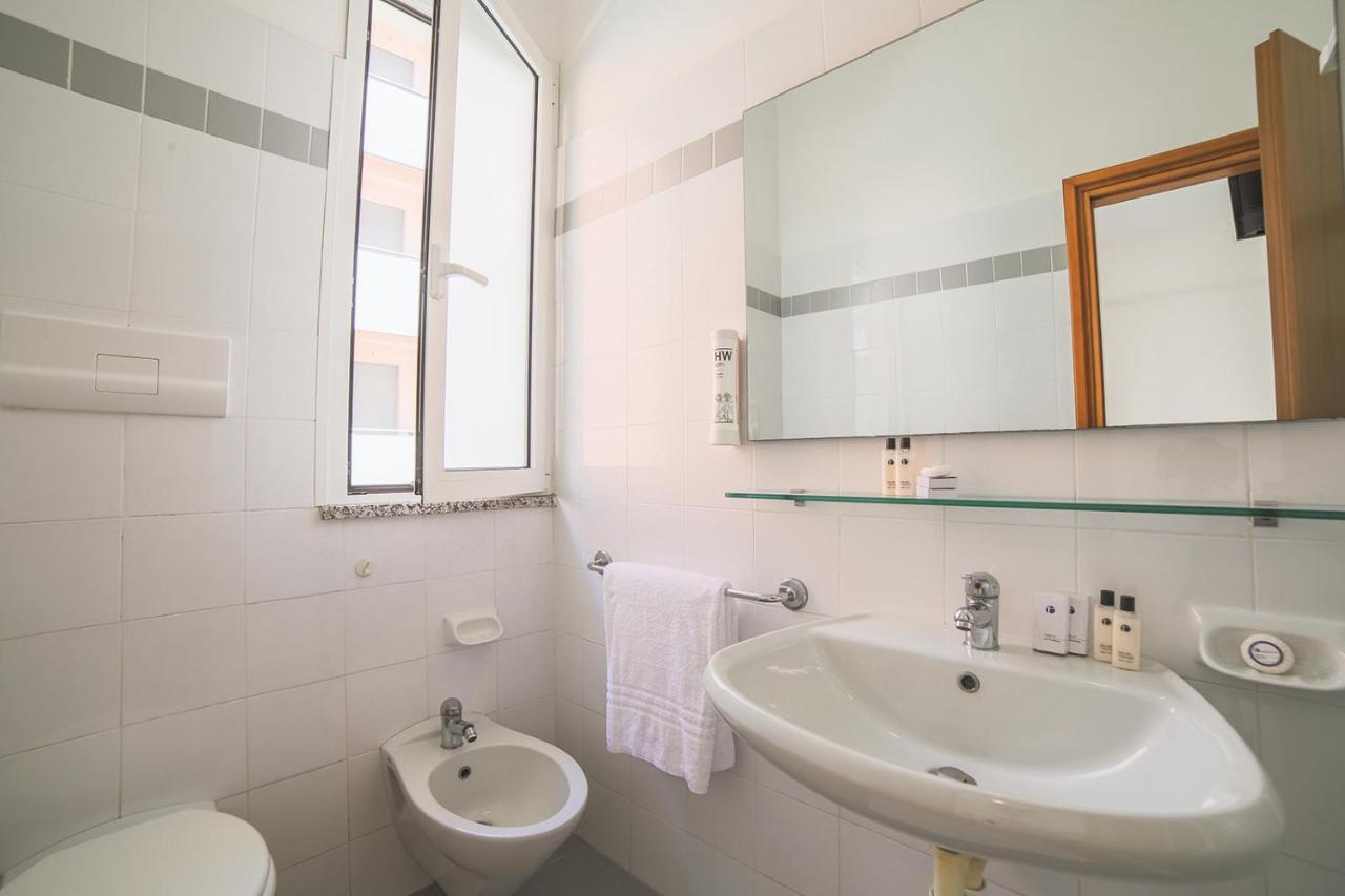 Ambasciatori Hotel 3*